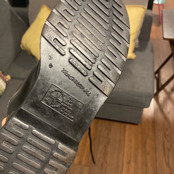 Dr. Martens 101 black leather combat lace up ankle boots, black stitching - Picture 10 of 10